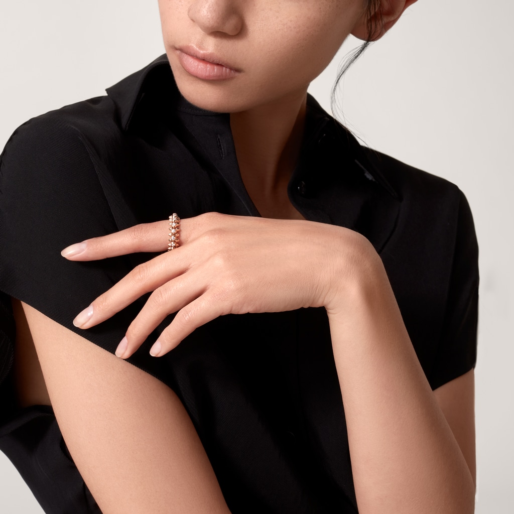 Caty-GENTLE BULLET HEAD RING ROSE GOLD DIAMONDS