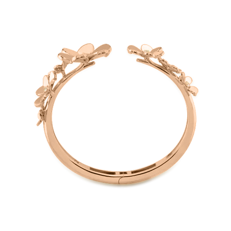 Gold flower bracelet with 7 diamonds