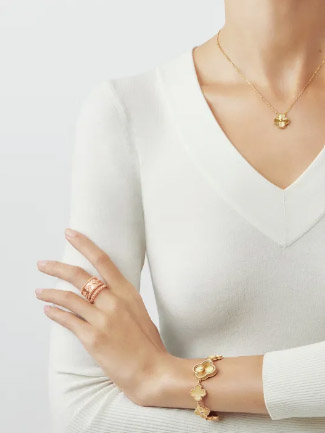 Perlée clovers ring