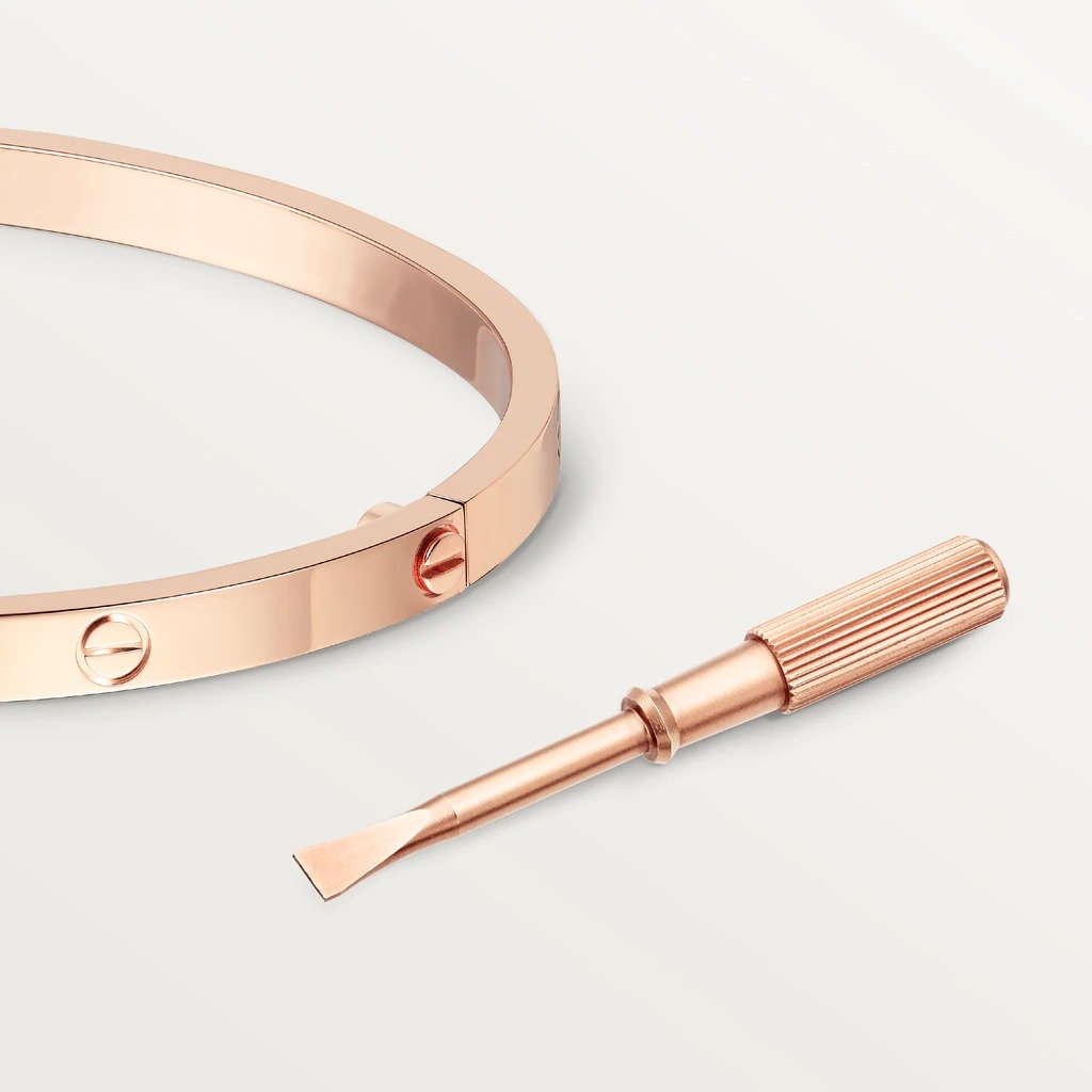 Carty Love Petite Lock Bracelet , Rose Gold, Non-Gemstone