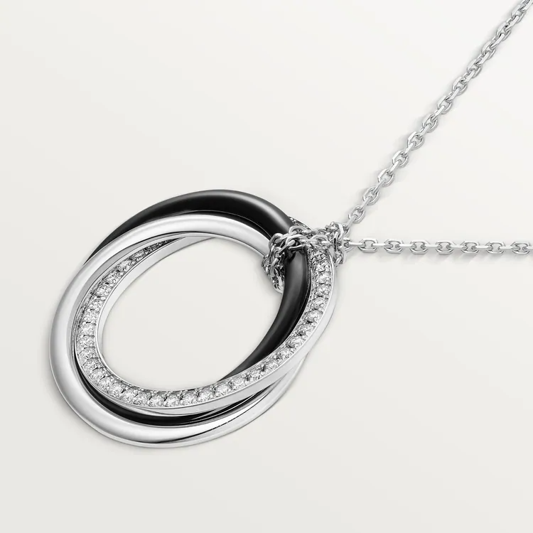 TRINITY NECKLACE