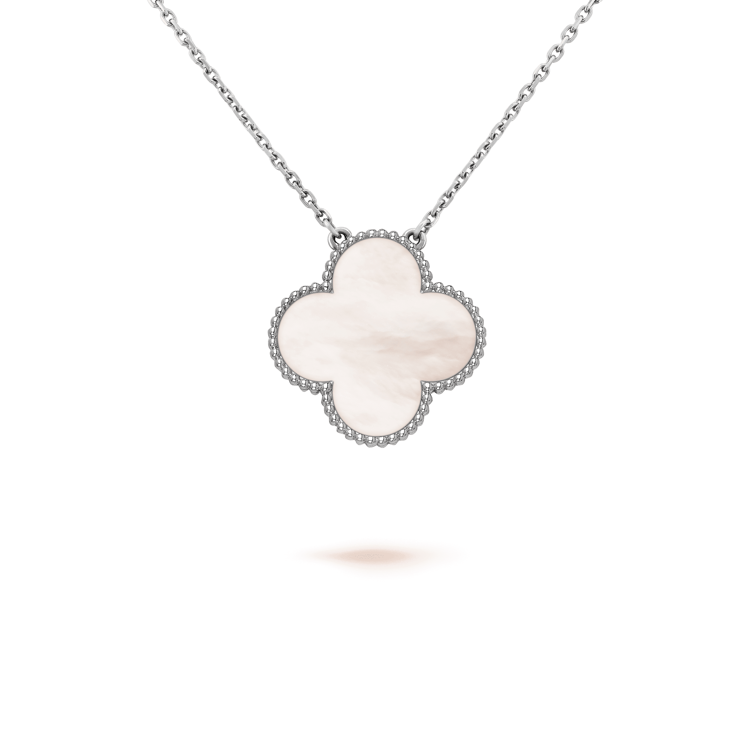 Van Cleef&Arpels Vintage Magic Alhambra pendant