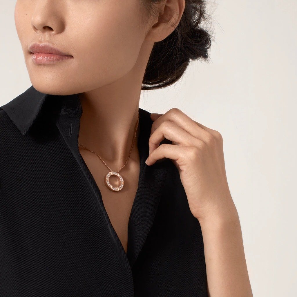 KADIR-LOVE NECKLACE ROSE GOLD, DIAMONDS