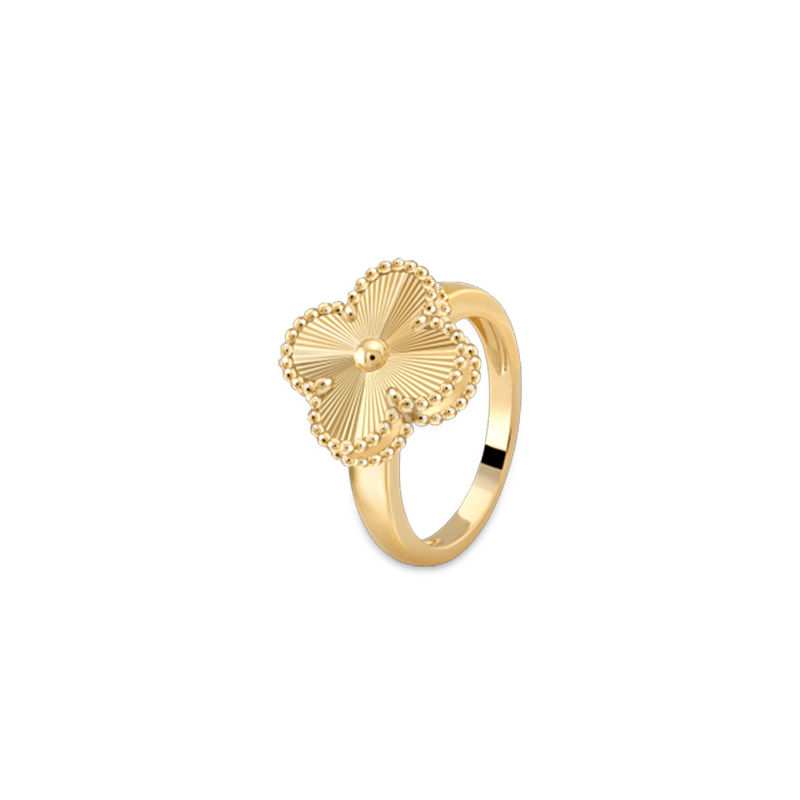 18K Van Cleef & Arpels Vintage Alhambra Ring