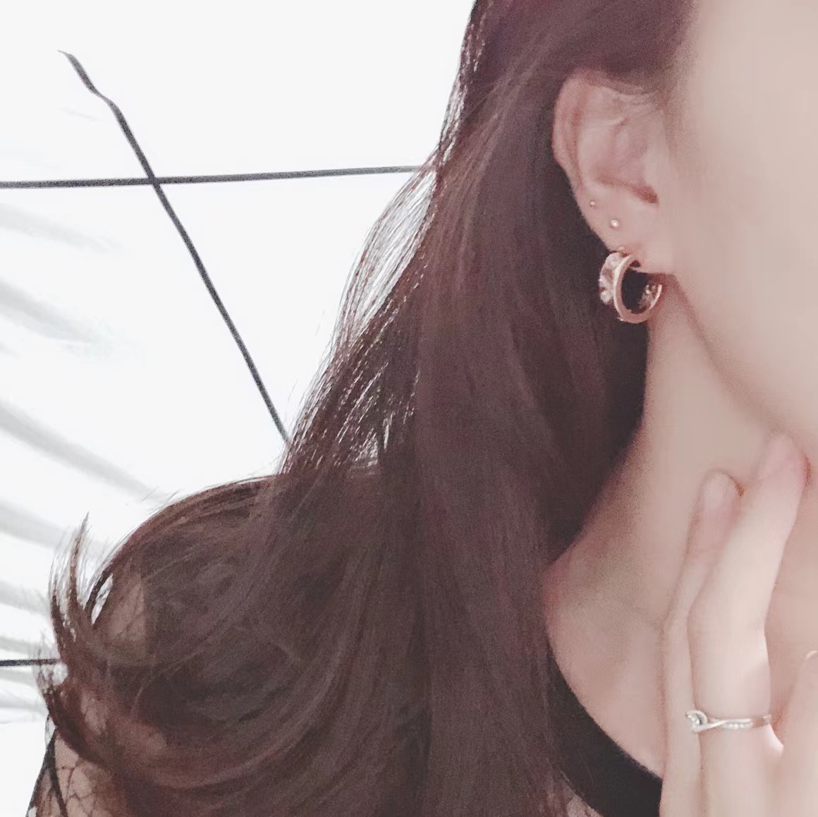 KADIR-LOVE EARRINGS 3 DIAMONDS