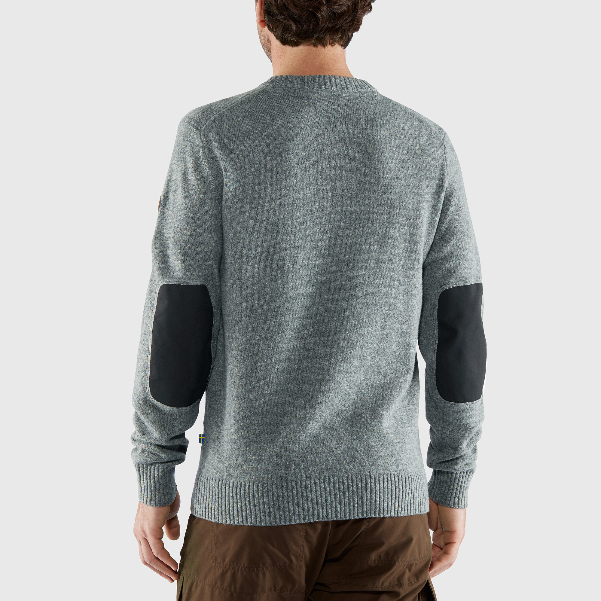 Övik V-neck Sweater M