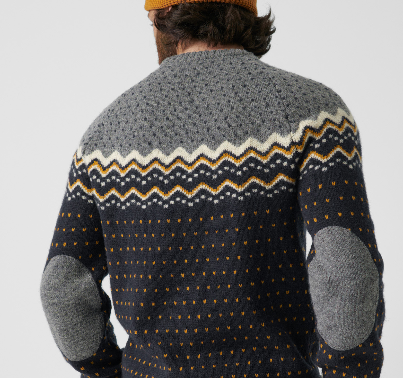 Övik Knit Sweater M