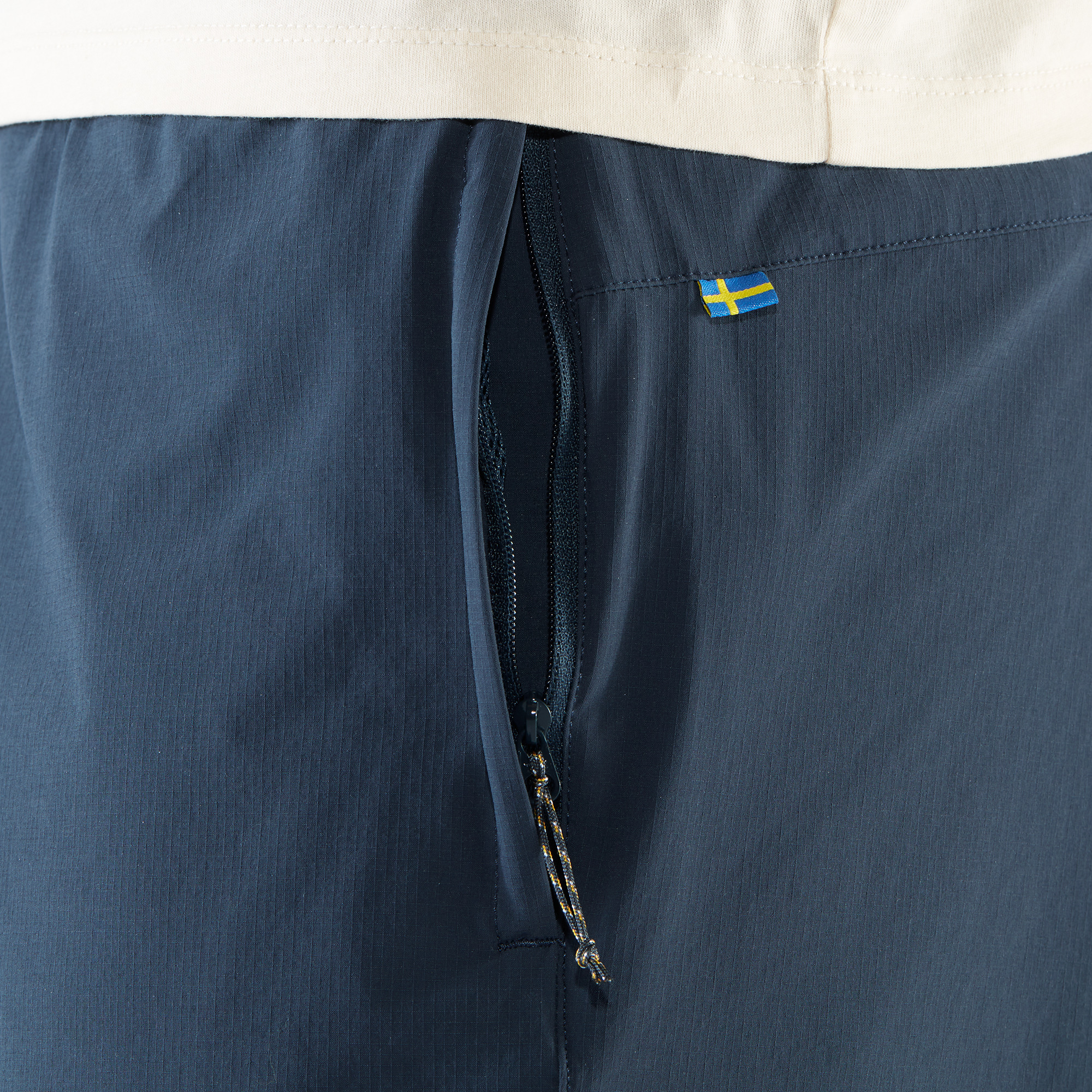 High Coast Relaxed Shorts M