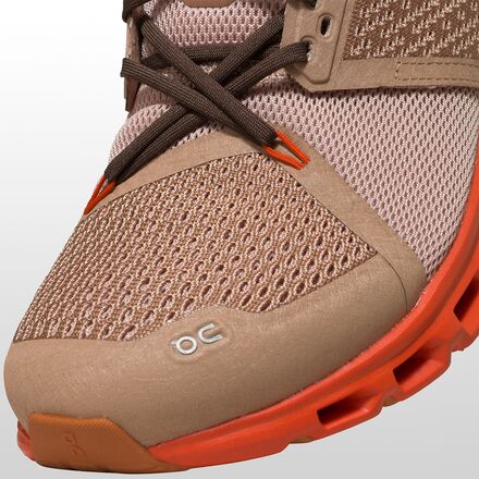 Cloudstratus Running Shoe - Women's