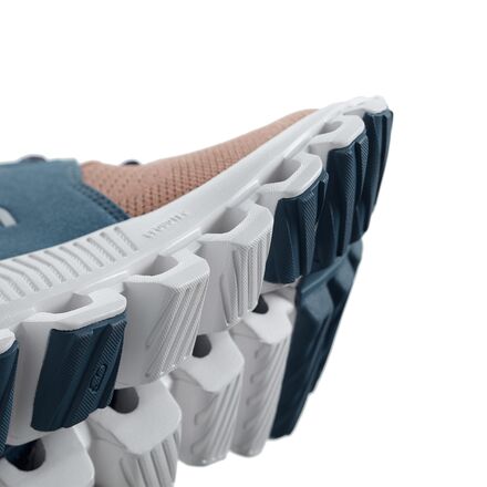 Cloud Hi Edge Shoe - Women's