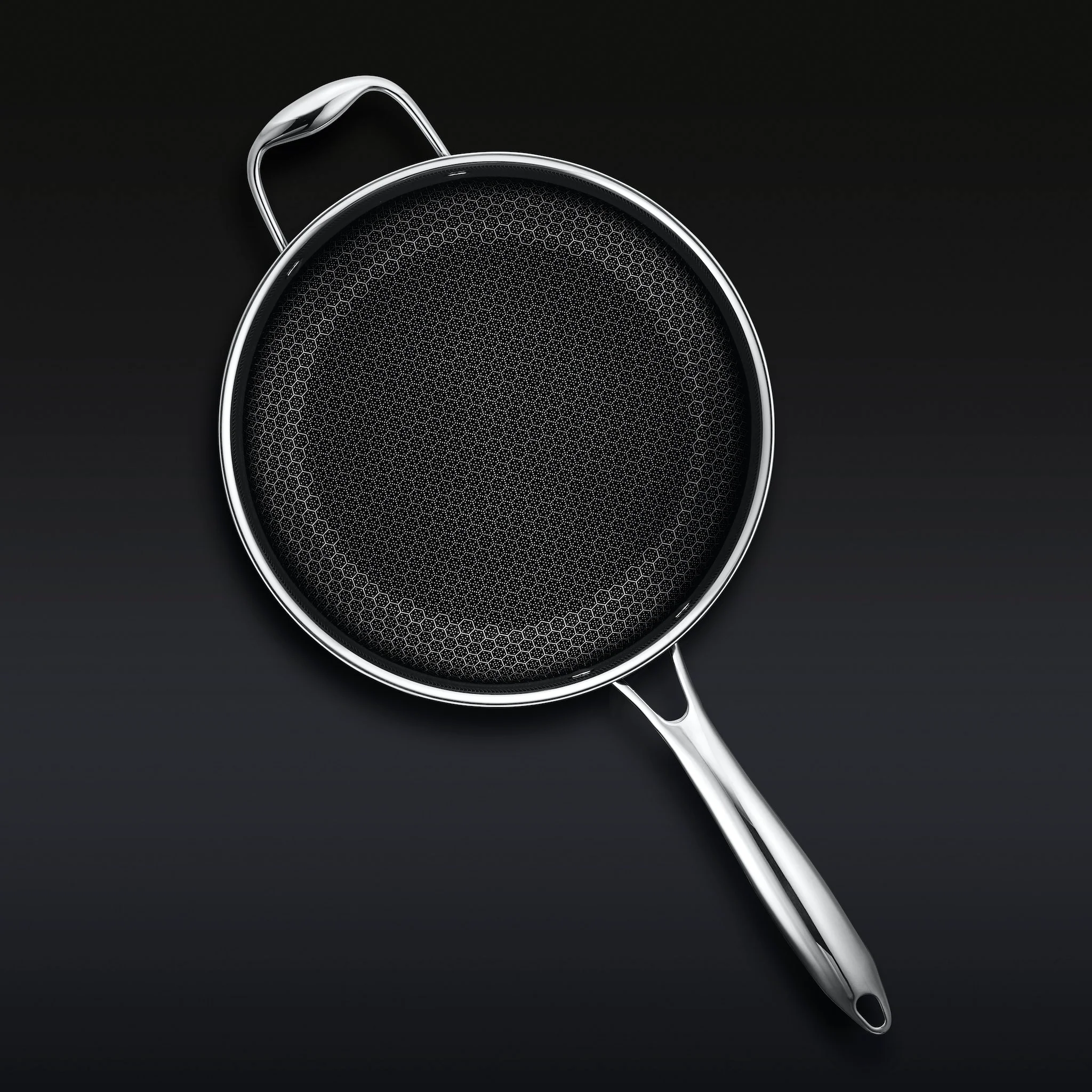 Hybrid Saucepan with Lid, 5-Qt