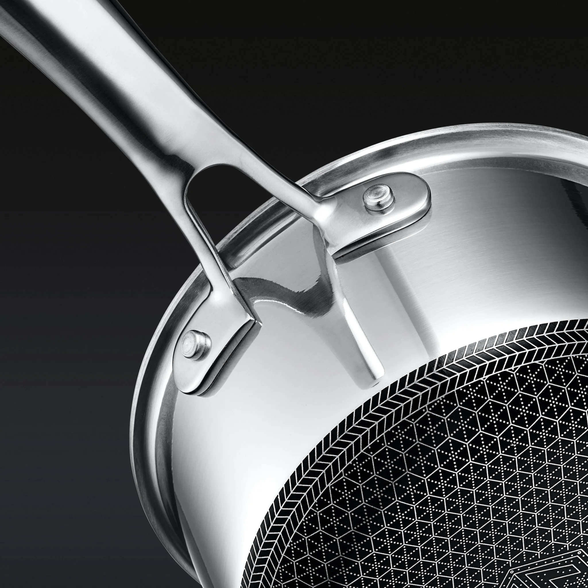 Hybrid Saucepan with Lid, 1-Qt