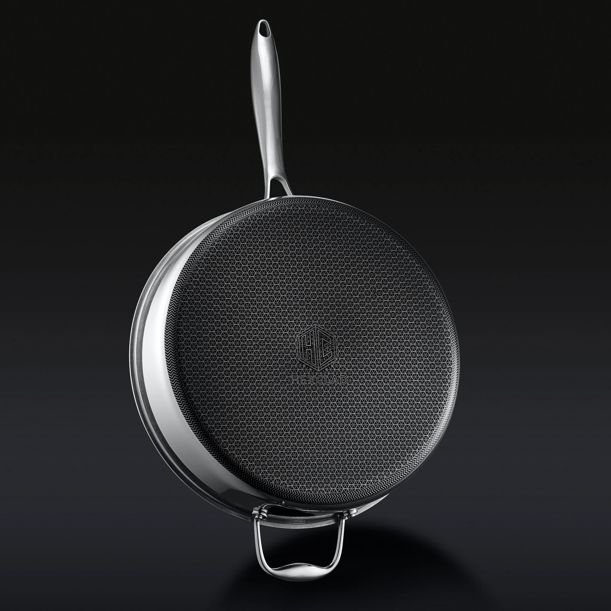 Hybrid Deep Sauté Pan with Lid, 5.5-Qt