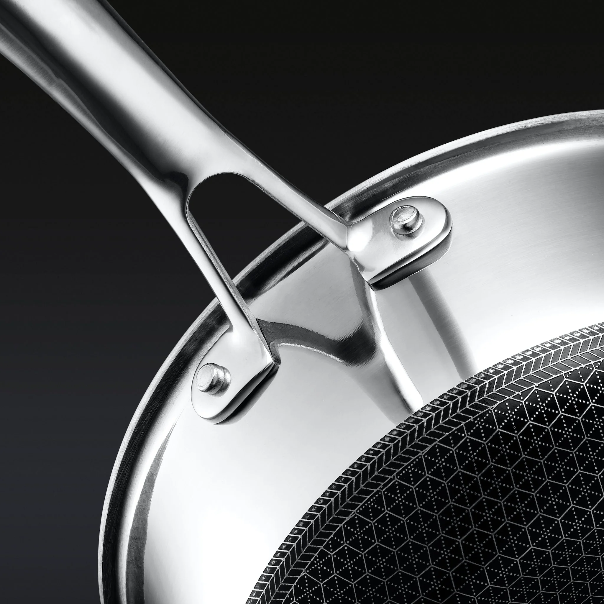 Hybrid Saucepan With Lid, 3-Qt