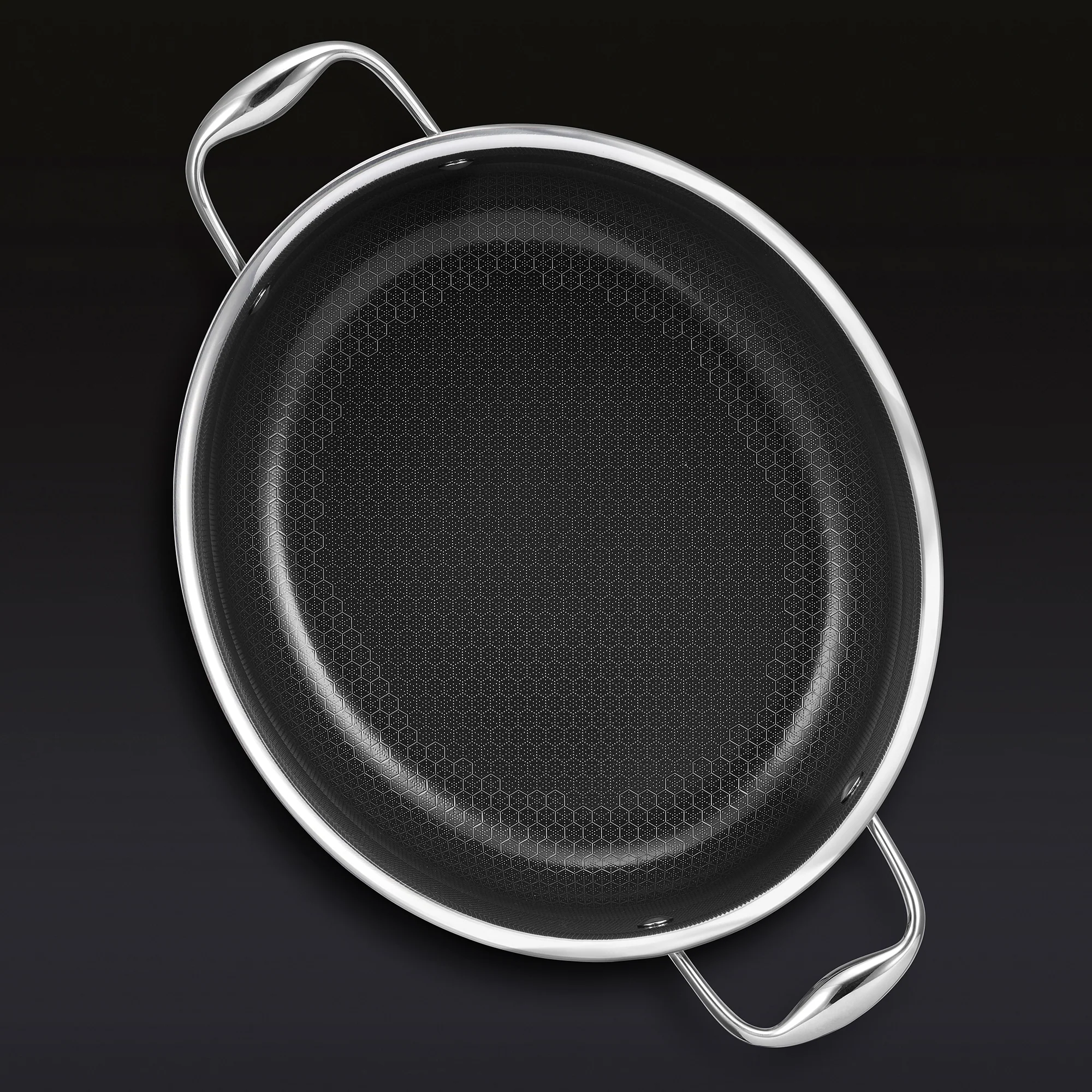 Hybrid Oval Dutch Oven, 6.5-Qt