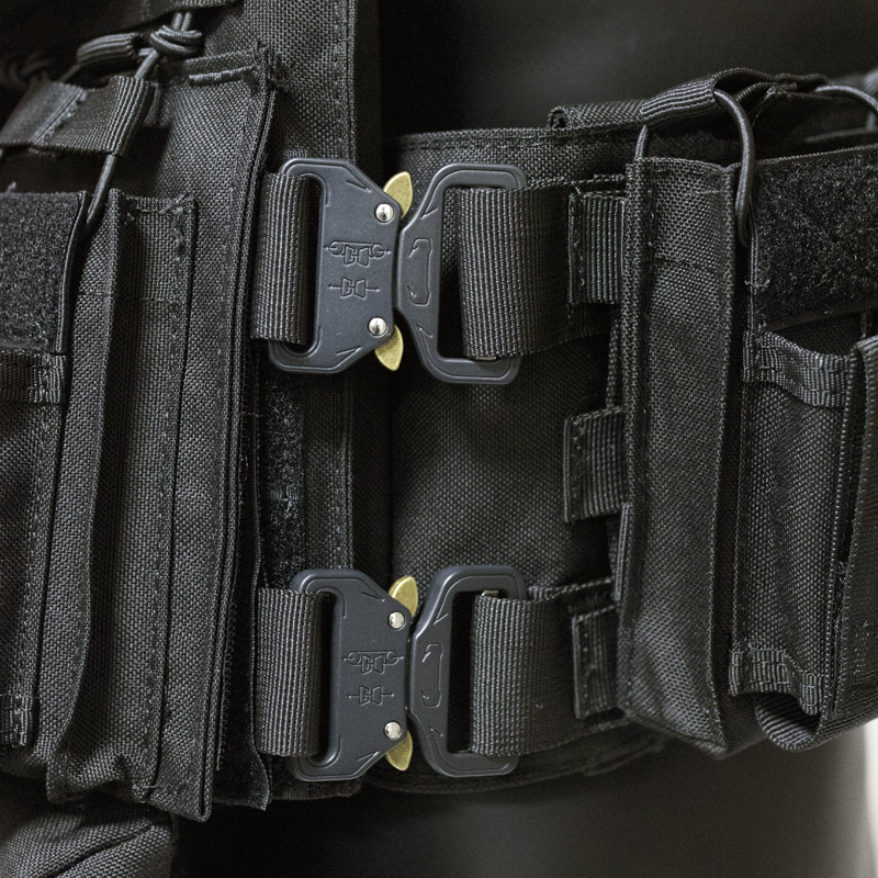 VT-8280-1 YAKEDA TACTICAL VEST 1000D Polyester Shooting Training - ForcesArmy