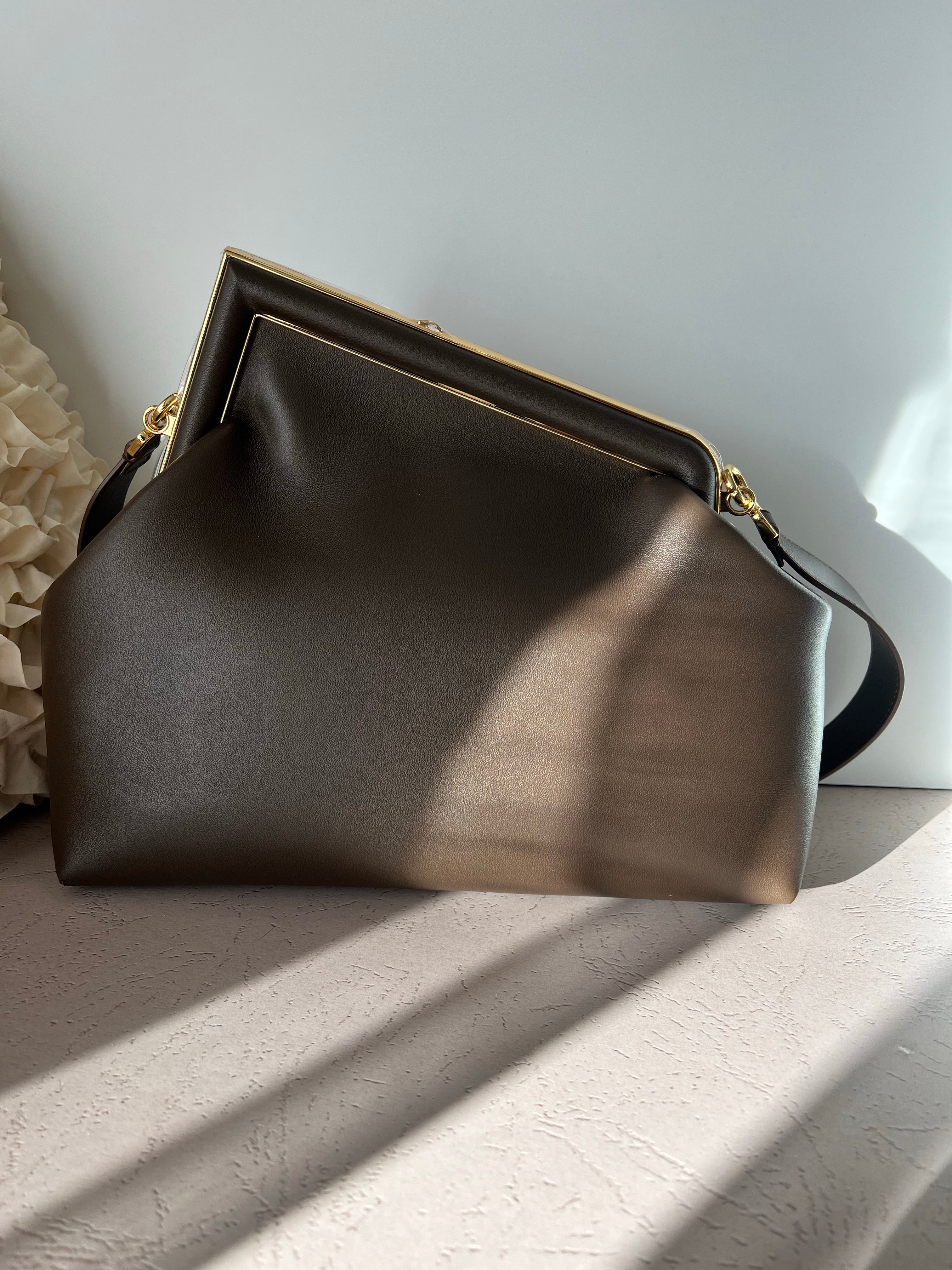 [TOP] FENDI FENDI First Medium Bag - Dark Maroon