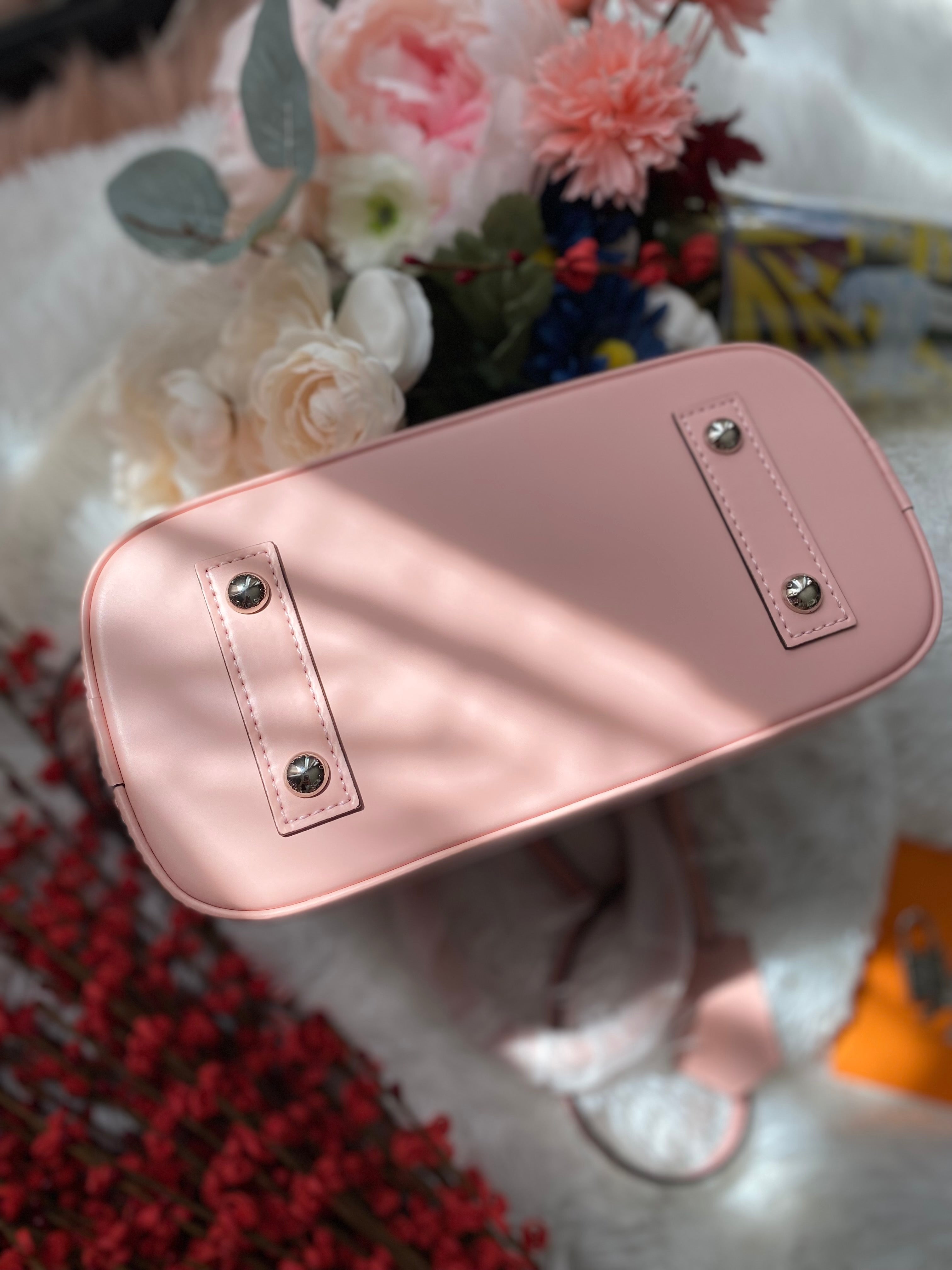 [TOP] Louis Vuitton LV  Alma BB Epi Leather  23.5X17.5X11.5cm - Pink