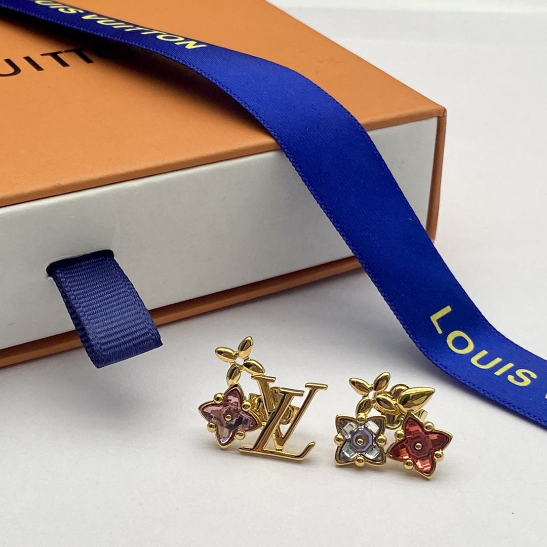 [TOP] Louis Vuitton LV Idylle Blossom Necklace Bracelet Earrings Set