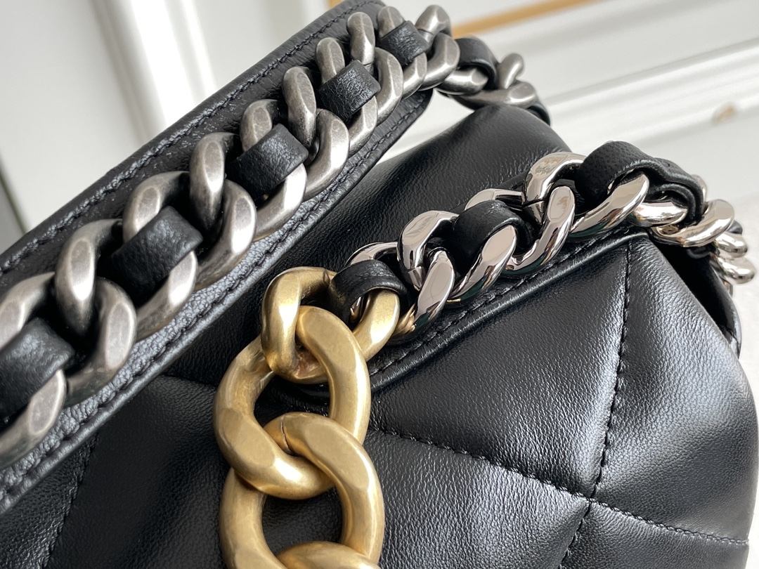 [TOP] CHANEL 19 Bag Maxi 30CM - Black