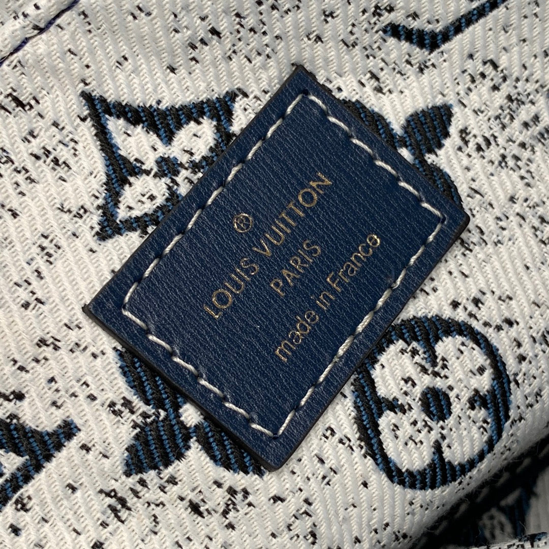 [TOP] Louis Vuitton LV On The Go Monogram Denim MM 35x27x14cm-Blue