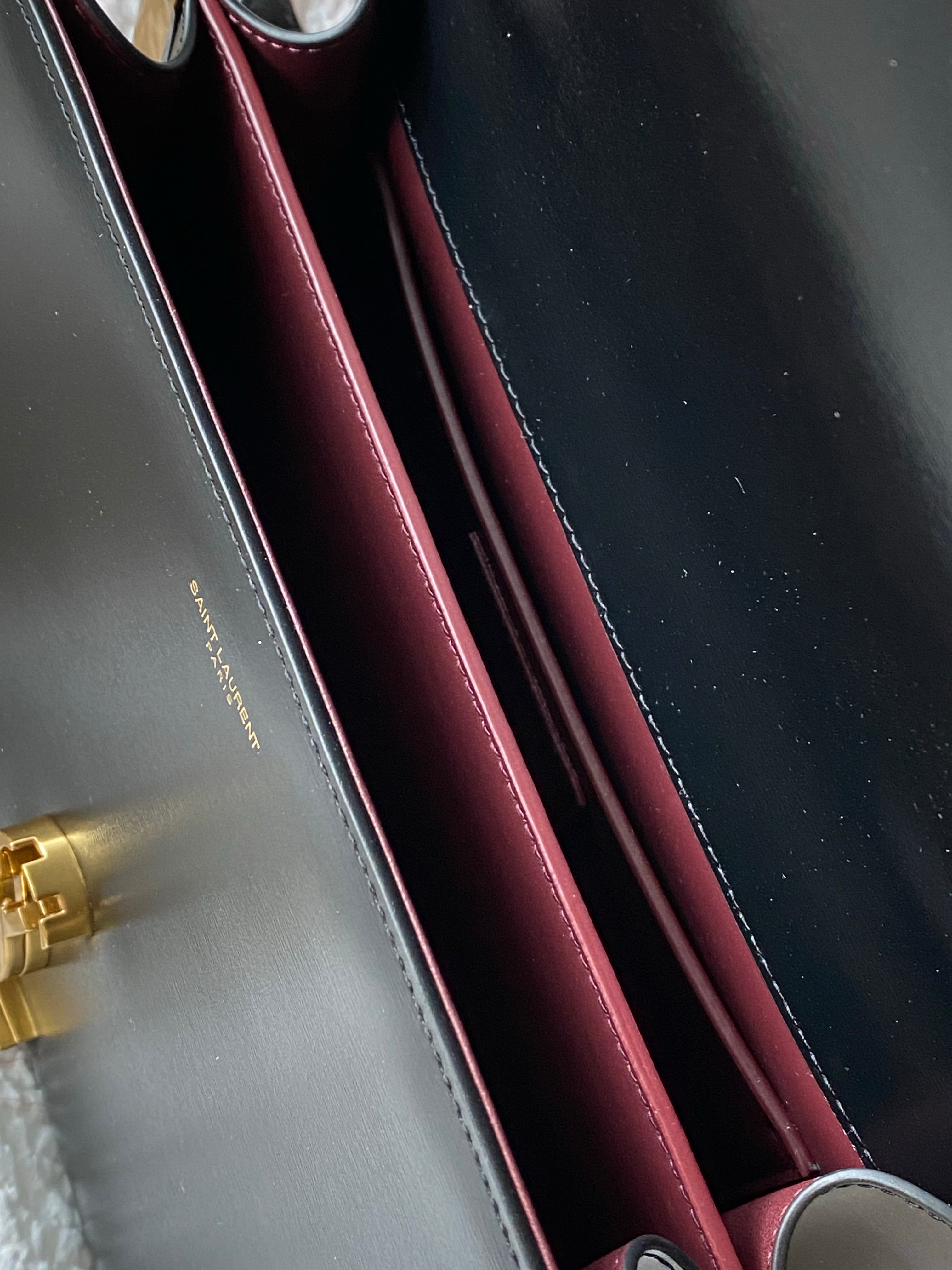 [TOP] Yves Saint Laurent YSL Cassandra Medium Bag - Black