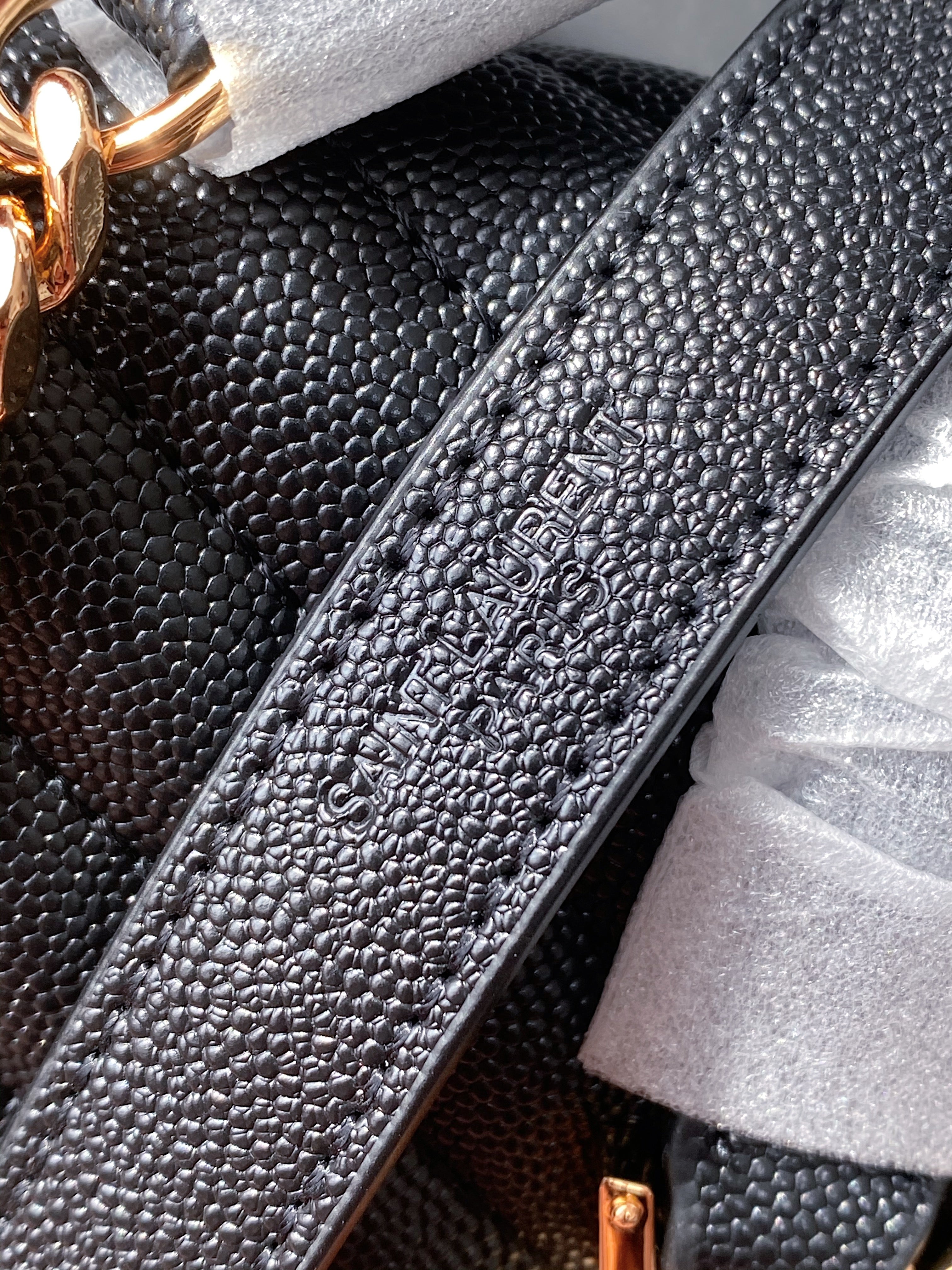 [TOP] Yves Saint Laurent YSL Y.S.L Envelope Shoulder Bag Small 21cm- Black & Gold Hardware