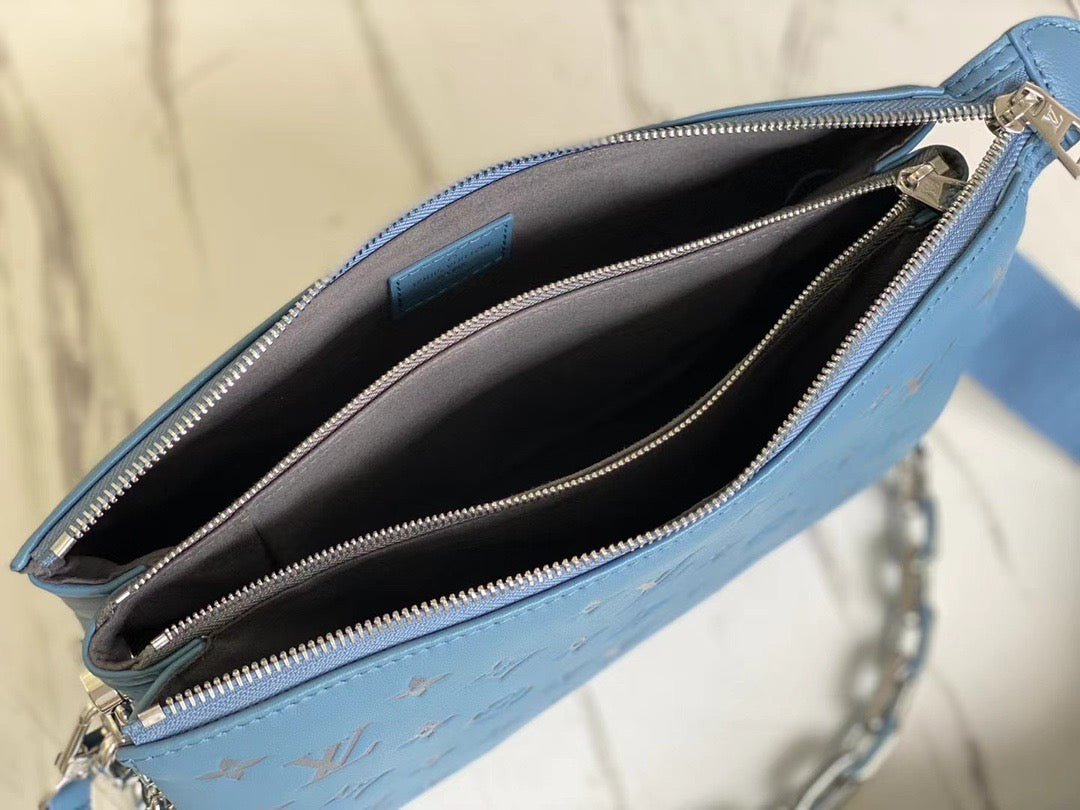 [TOP] Louis Vuitton LV £V Coussin 26x20x12cm - Blue