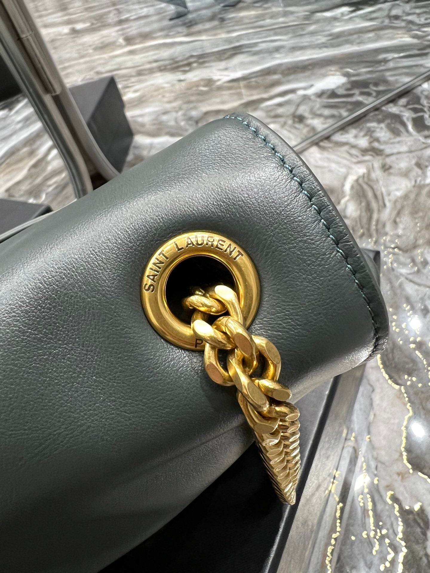[TOP] Yves Saint Laurent YSL Kate Reversible Suede Bag - Deep Green