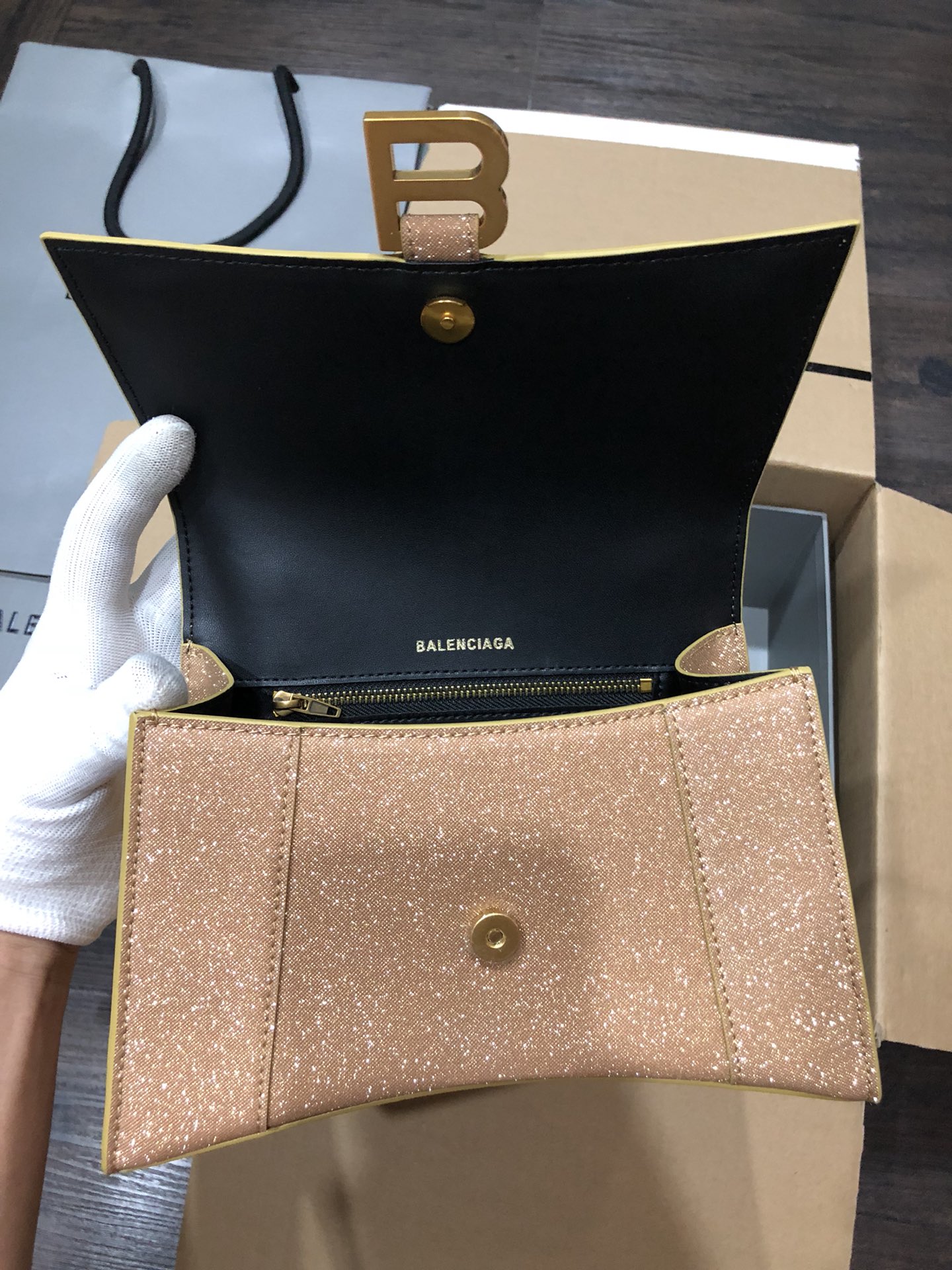 [TOP] BALENCIAGA Starry Sky Hourglass Bag 19/23cm - Brown