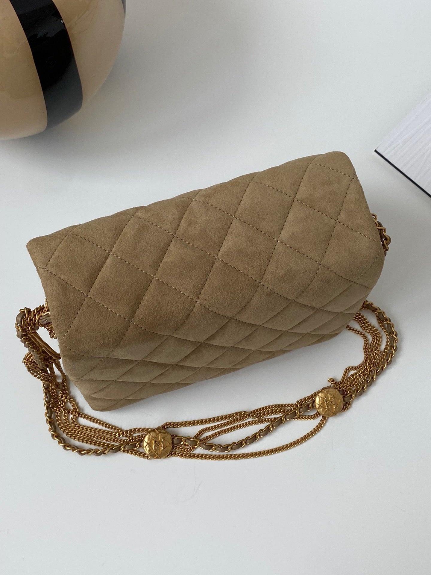 [TOP] CHANEL 19 Bag Coin Chain Small 26CM - Tan