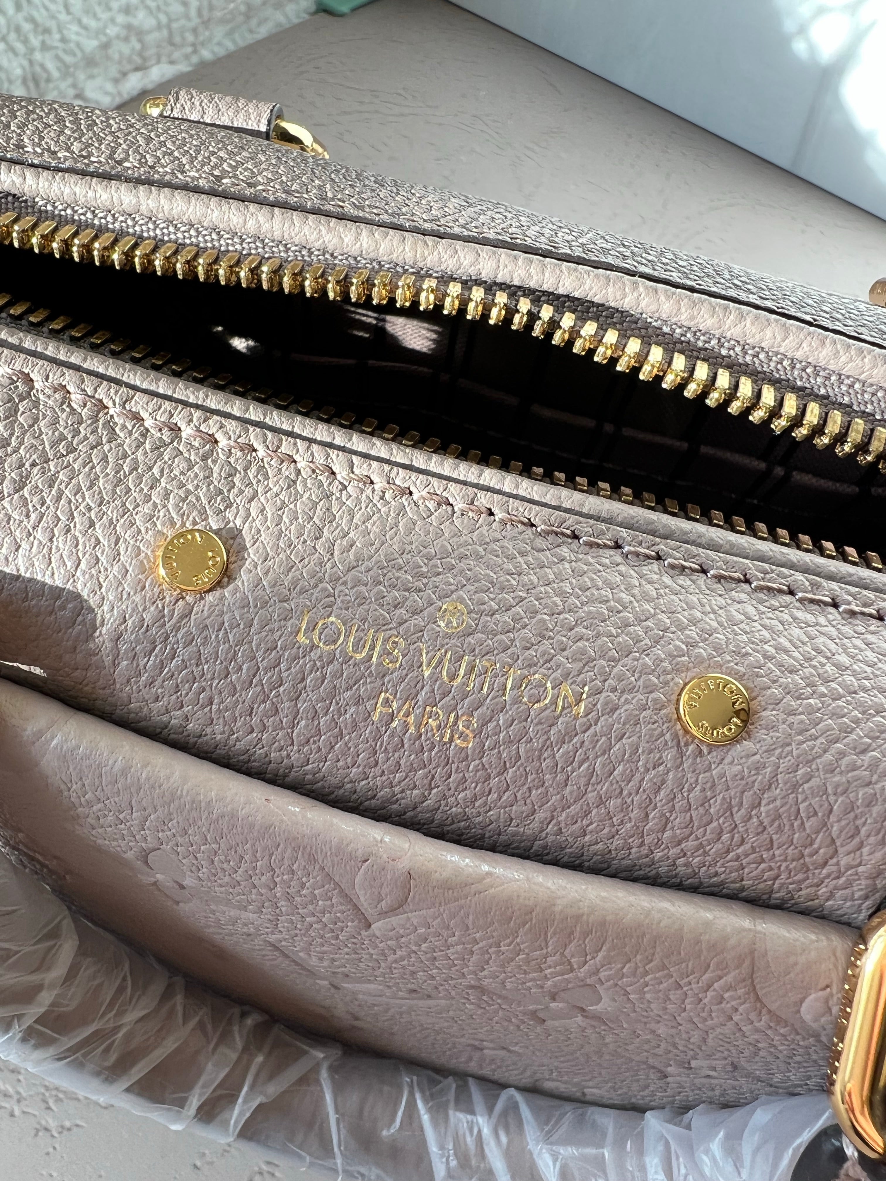 [TOP] Louis Vuitton LV  Speedy Bag 20x13.5x12cm - Turtle Dove