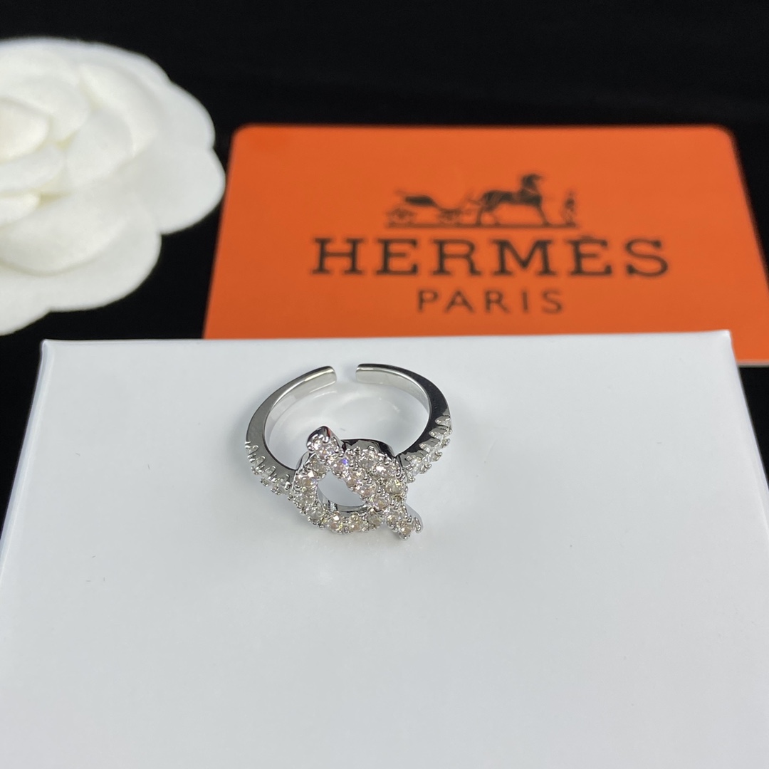 [TOP] HERMES Necklace Earrings Bracelet Ring Set - Silver