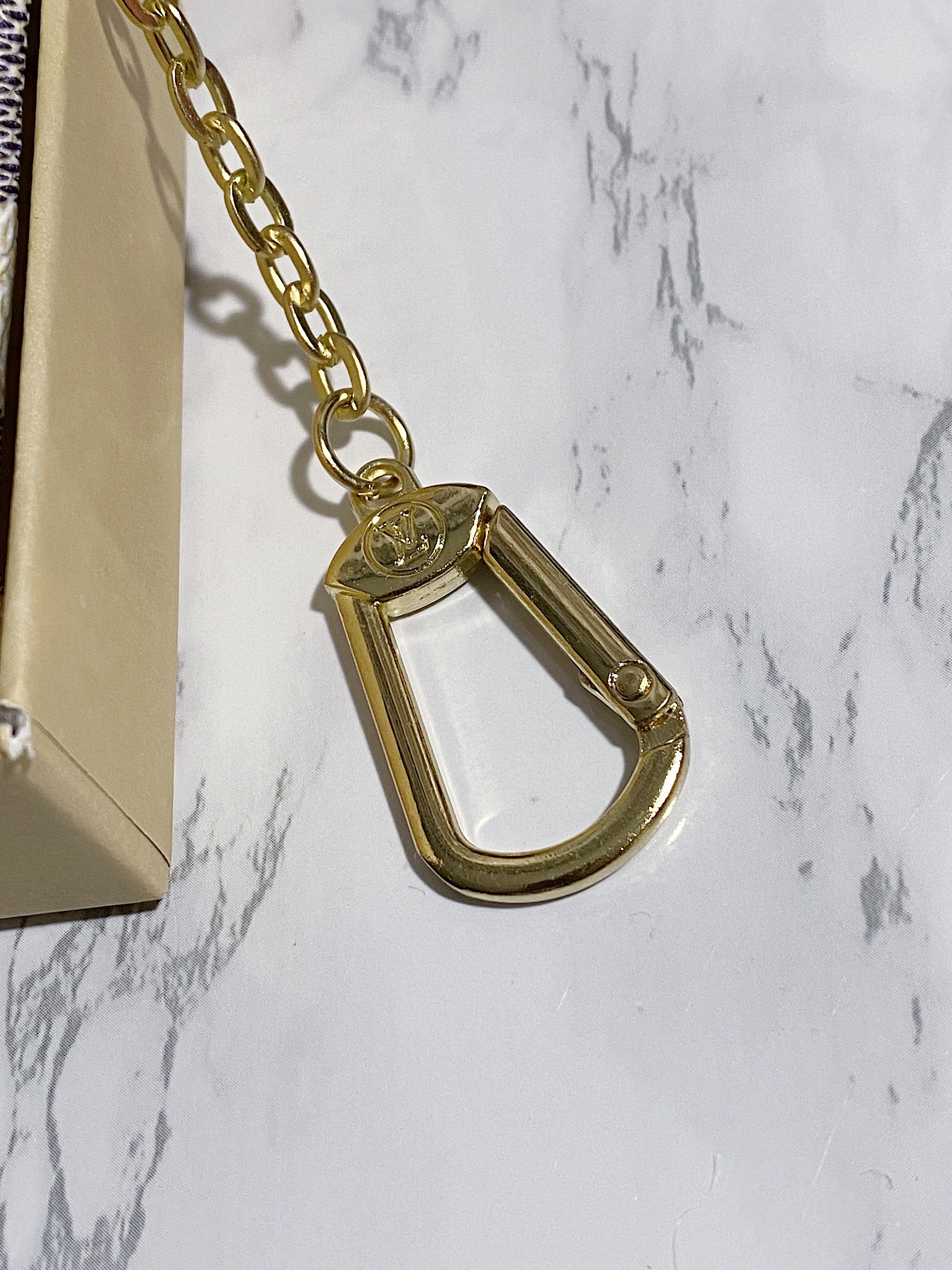 [TOP] Louis Vuitton LV LV Key Pouch - Damier Azur