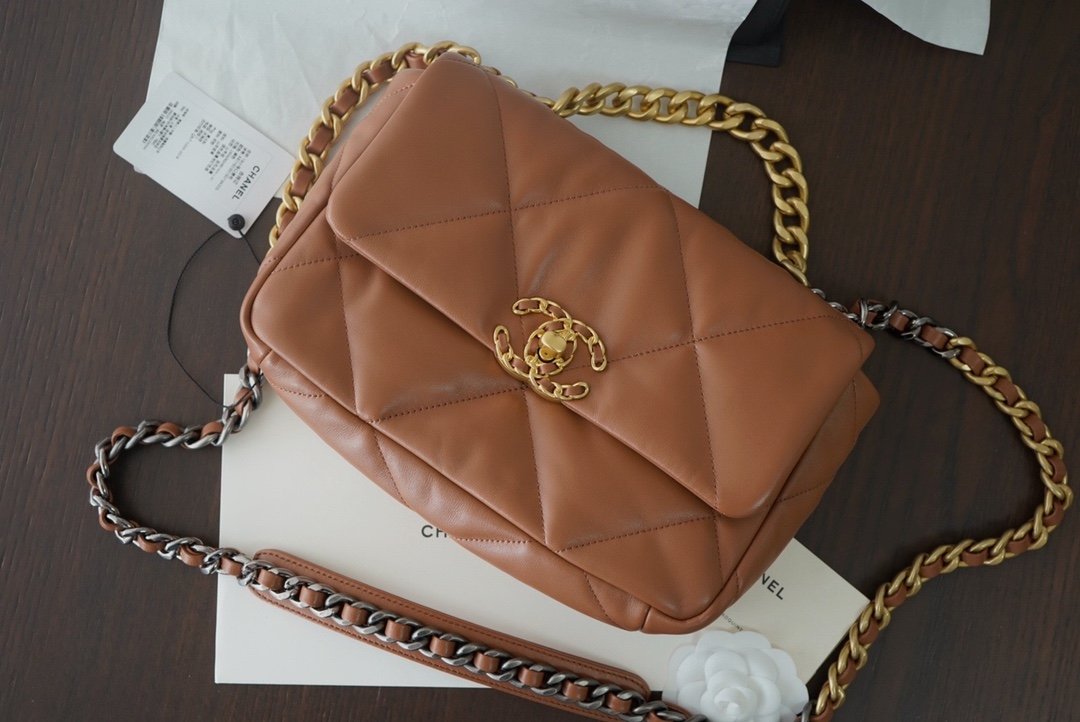 [TOP] CHANEL 19 Bag Small Lambskin 26cm - Caramel