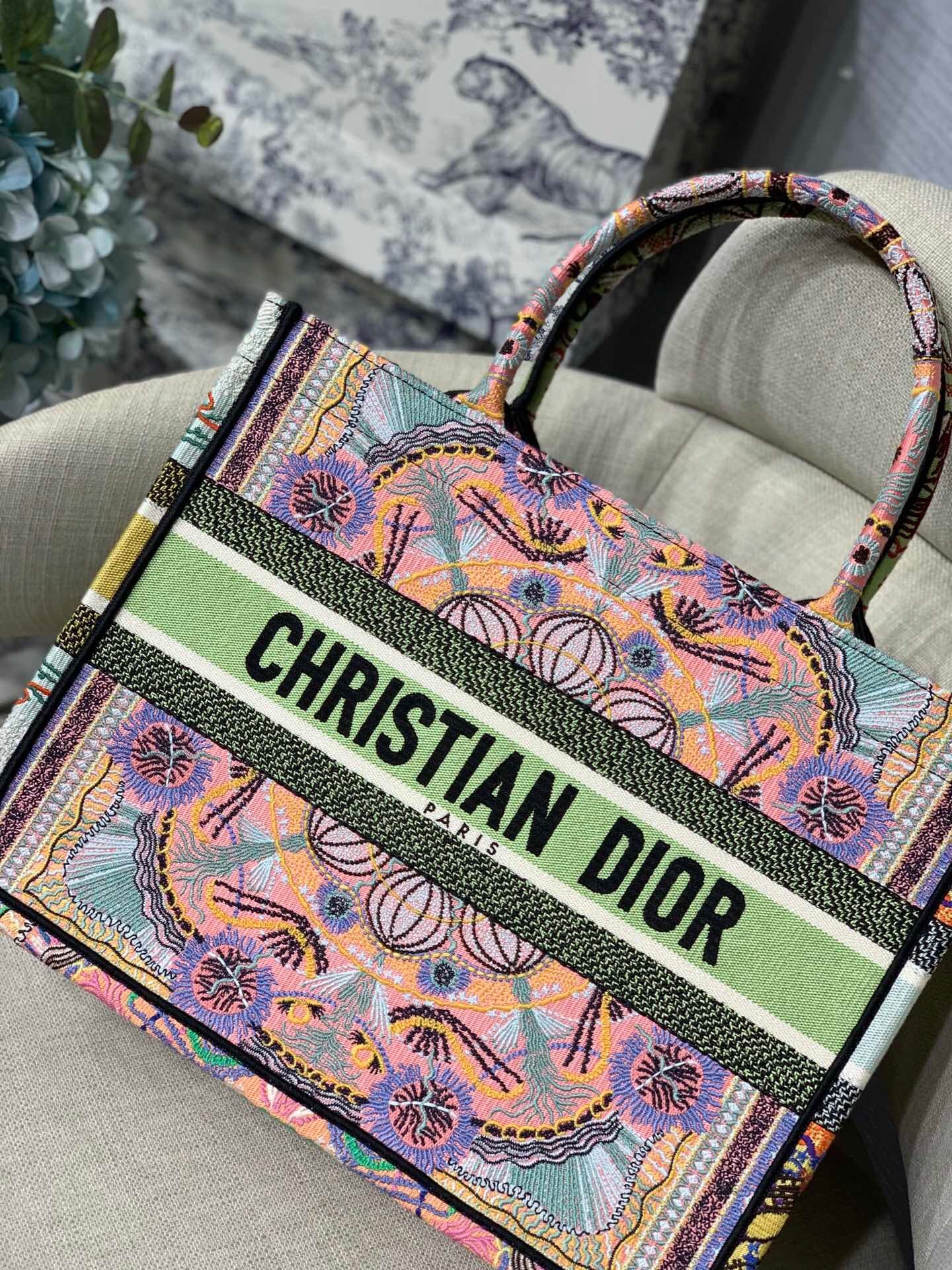 [TOP] Christian Dior Book Tote Bag Small 26.5cm - Multi Color