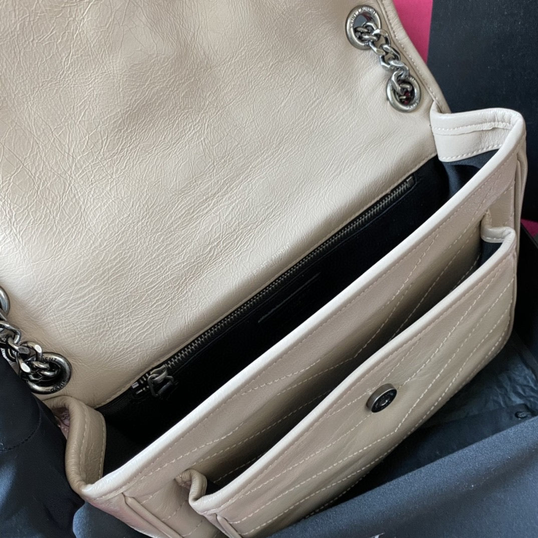 [Top] Yves Saint Laurent YSL Medium Niki Wrinkles Leather Bag 27cm - White