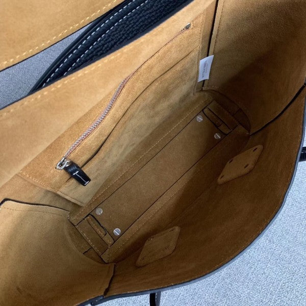 [TOP] Bottega Veneta BV  Arco 33 Bag Grainy Calfskin - Black