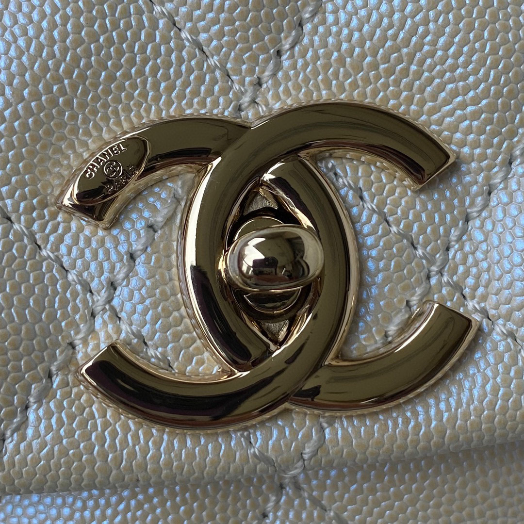 [TOP] CHANEL CoCo Handle Bag Carviar Large 29cm - Pearl White & GHW