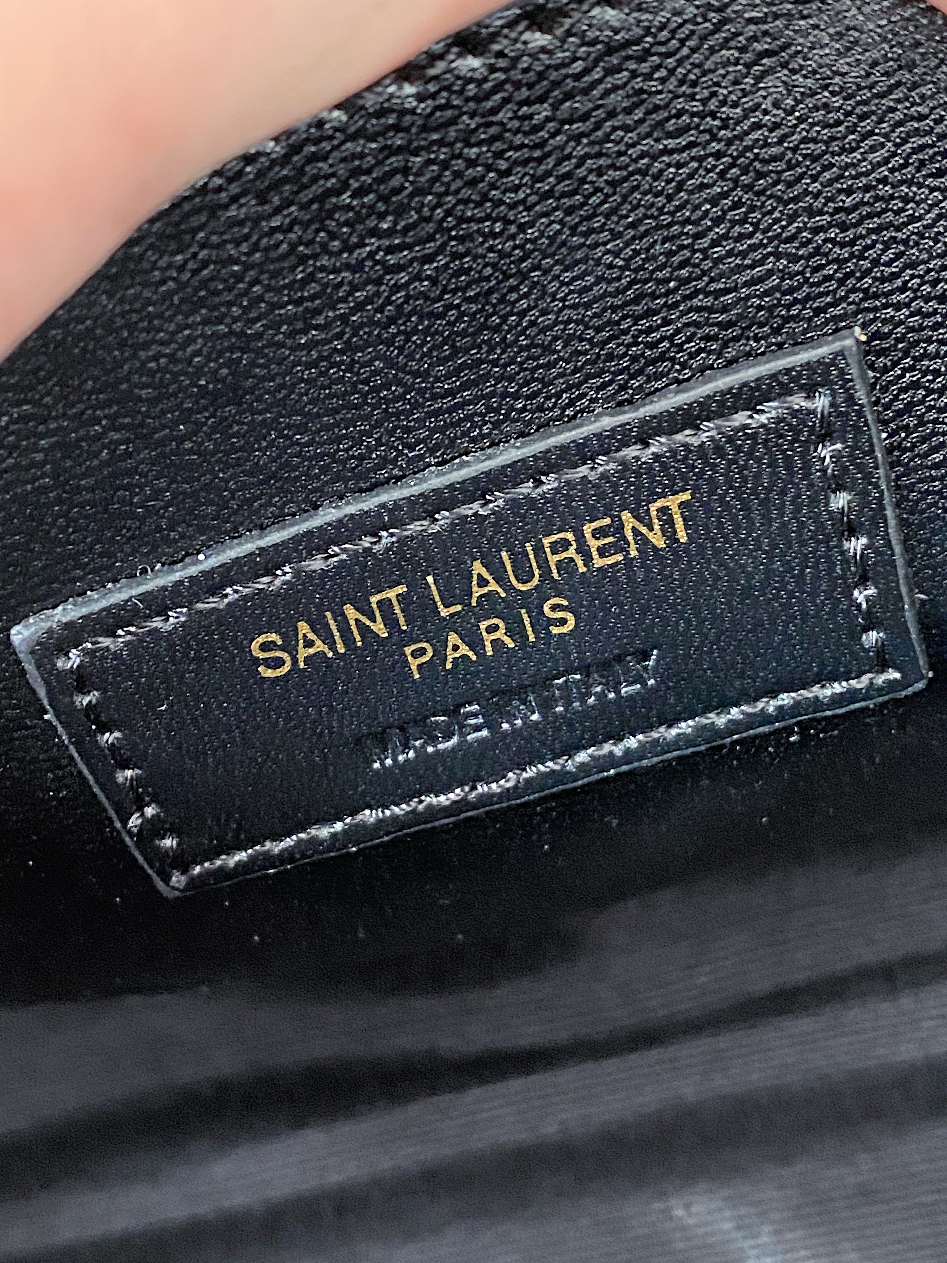 [TOP] Yves Saint Laurent YSL Y.S.L Envelope Shoulder Bag Small 21cm- Black & Gold Hardware