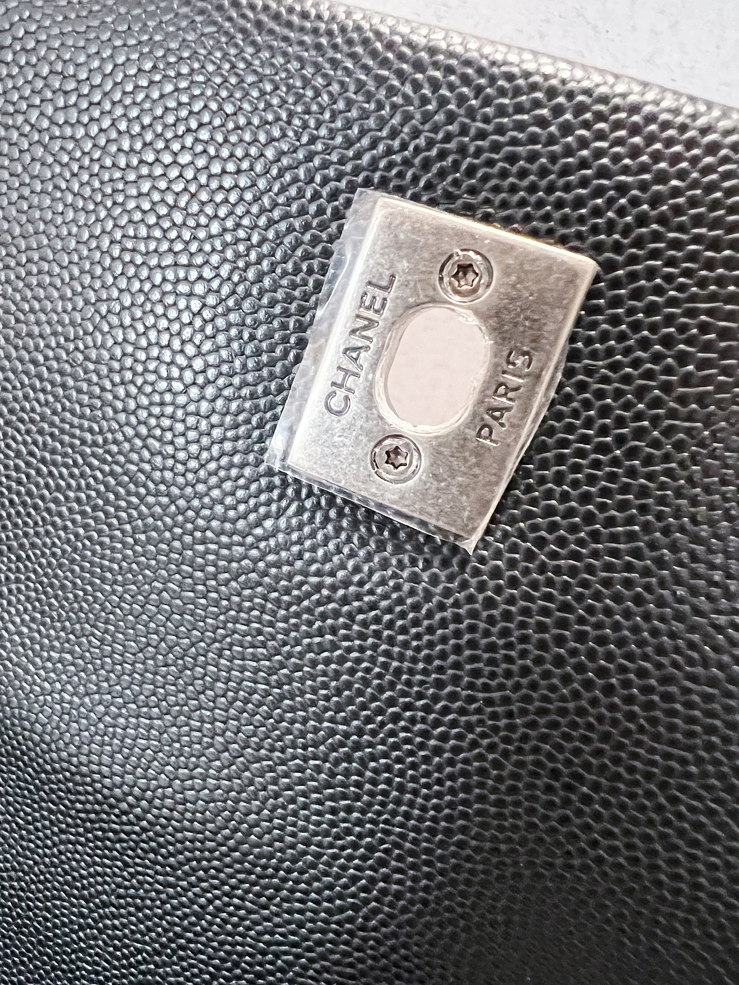 [TOP] CHANEL Coco Top Handle Caviar Bag 18x29X12CM - Black & SHW