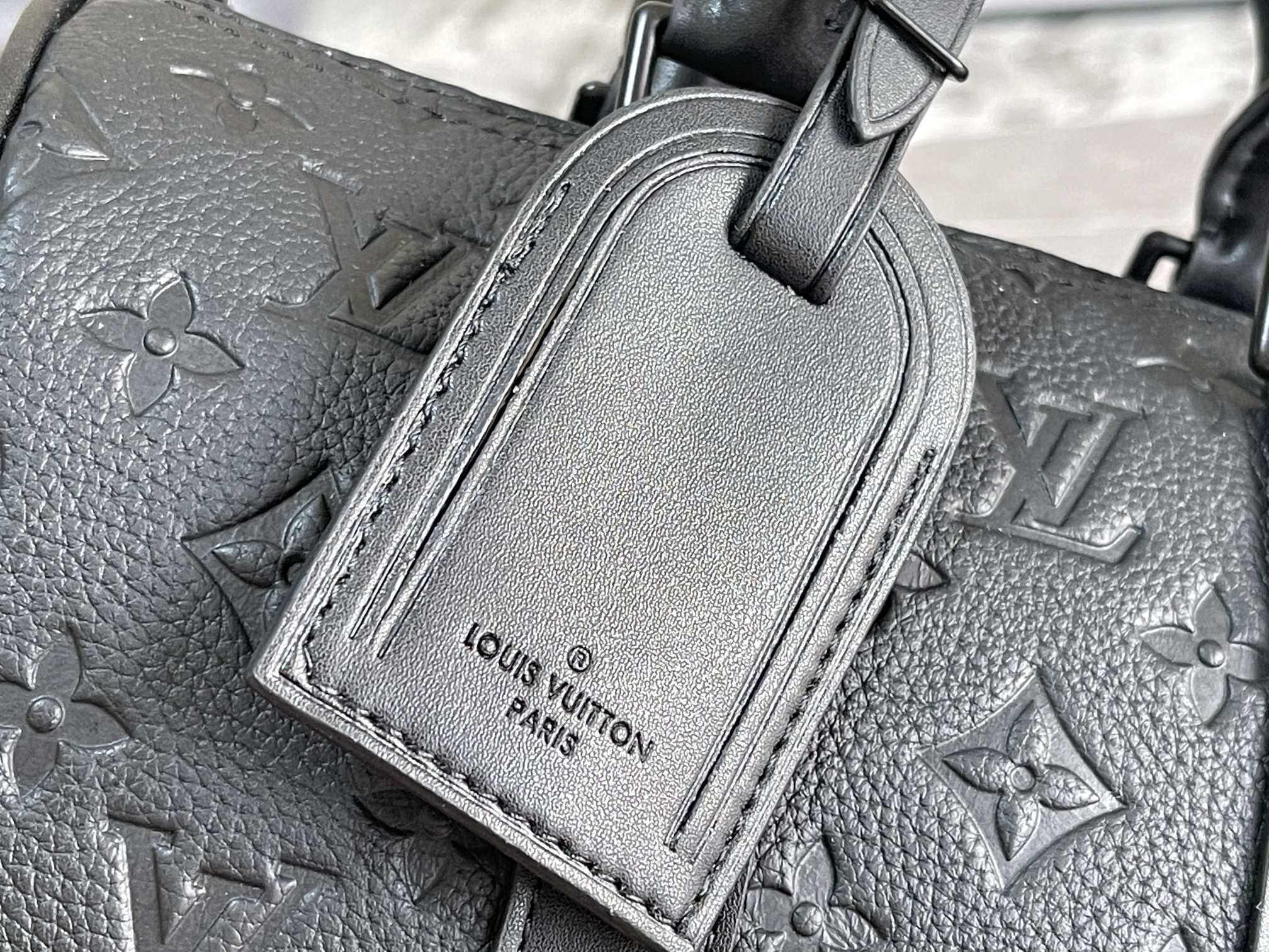 [TOP] Louis Vuitton LV Keepall BANDOULIERE 25 Handbag-Black