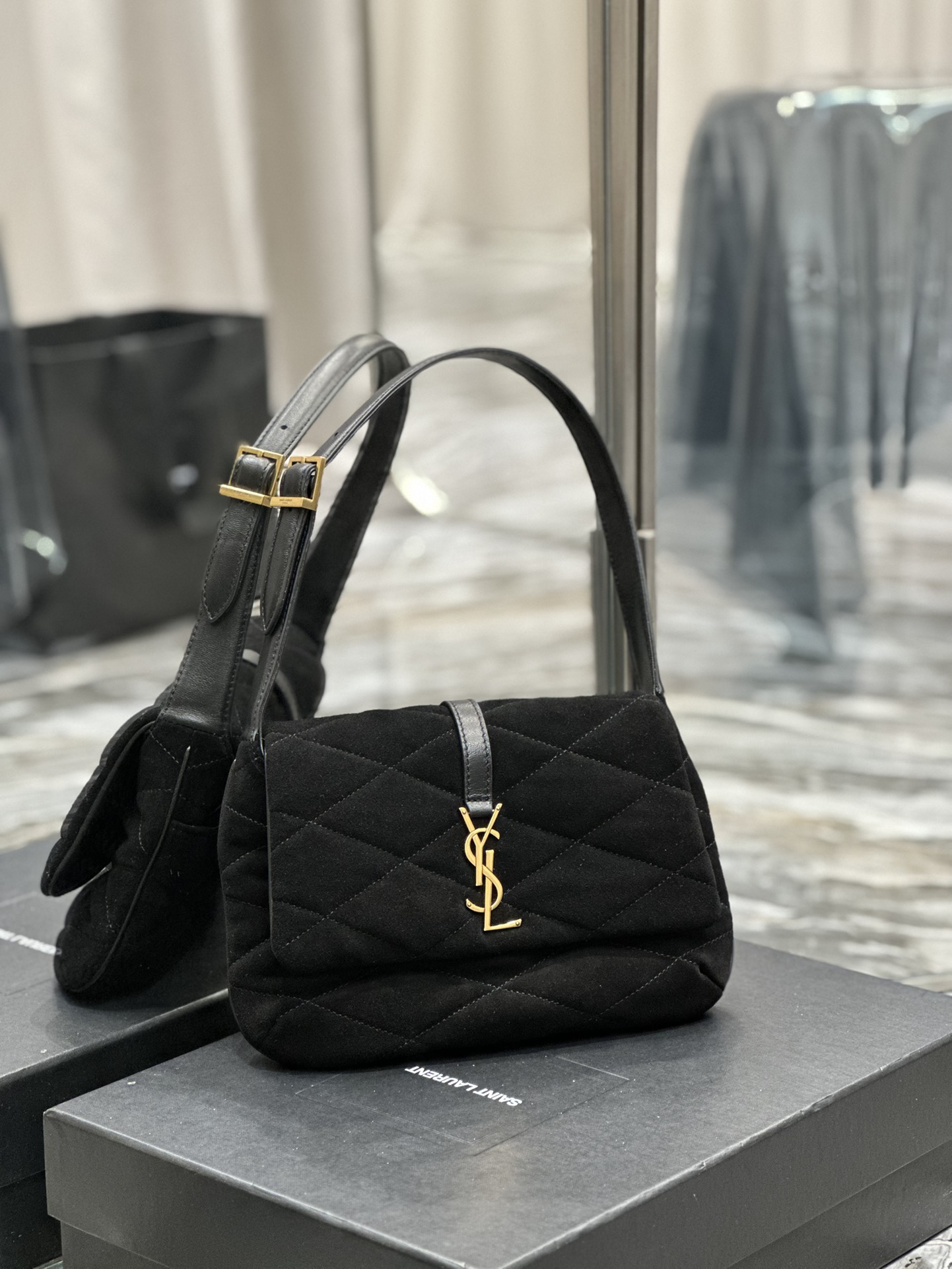 [TOP] Yves Saint Laurent YSL Le 57 Small Frosted Shoulder Bag - Black