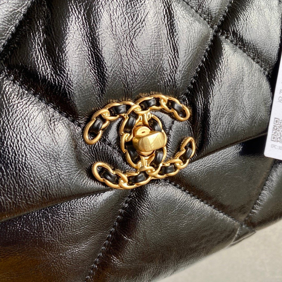 [TOP] CHANEL 19 Bag Shiny Goat Skin Medium 30CM - Black & GHW