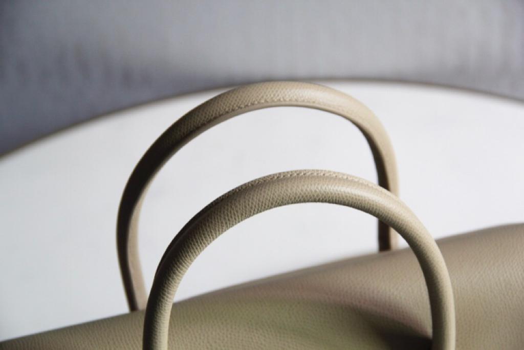 [TOP] Christian Dior Large St Honoré Tote Bag Grained Calfskin - Apricot