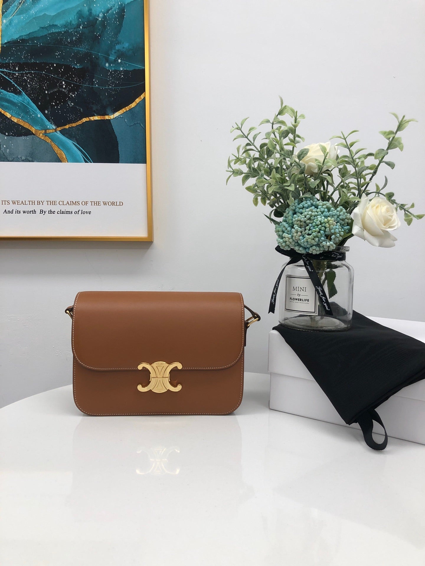 [TOP] CELINE Triomphe Medium Calfskin Bag - Brown