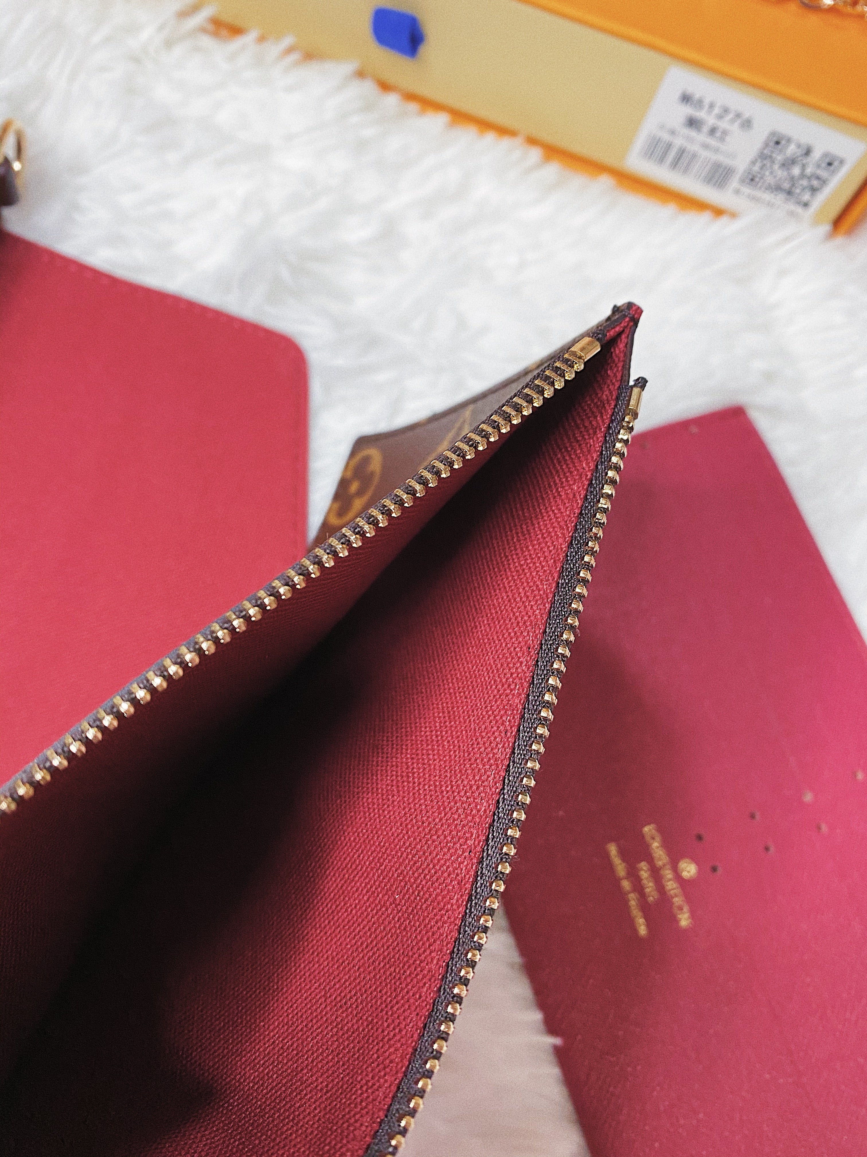 [TOP] Louis Vuitton LV £V Felicie Bag 21X12X3cm- DARK PINK