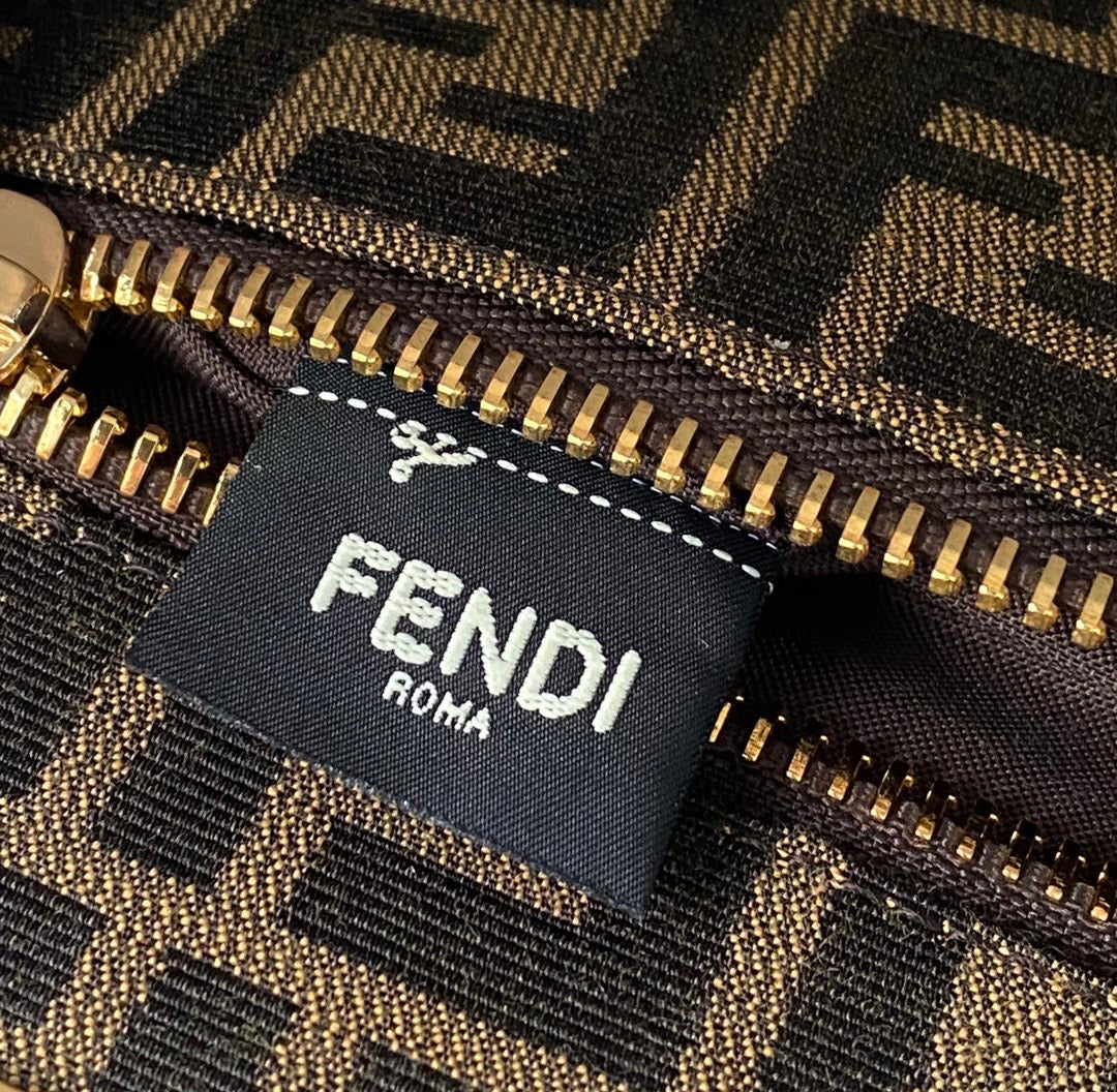 [TOP] FENDI FENDI Jacquard Interlace Peekaboo Mini Bag - Brown