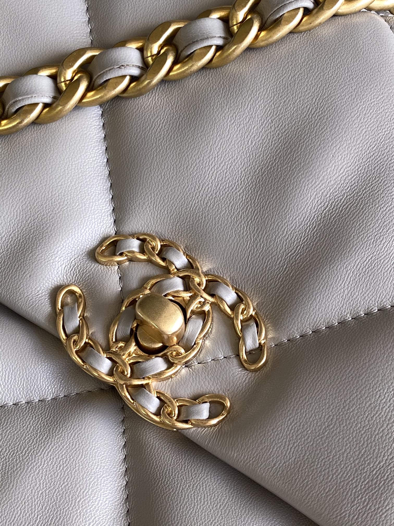 [TOP] CHANEL 19 Bag Small 26cm - Light Grey