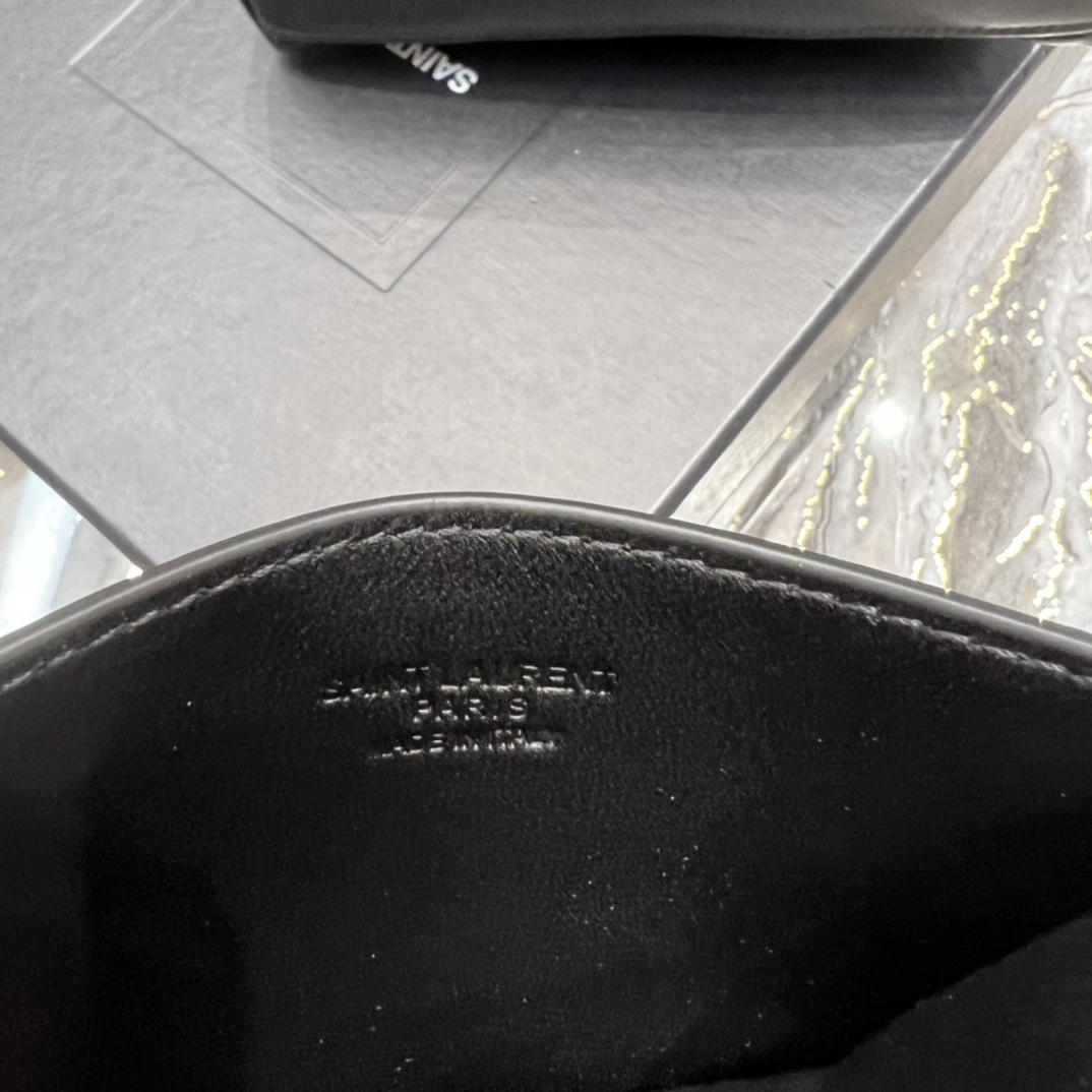 [TOP] Yves Saint Laurent YSL Loulou Puffer Handbag with Card Holder - 2 Color